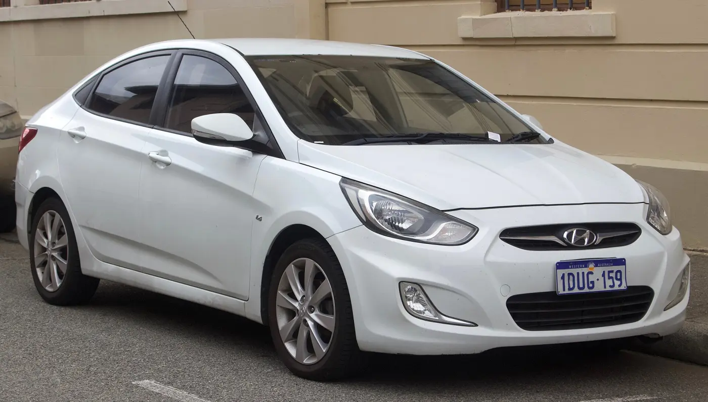 Hyundai Accent Blue (2011 - 2018) görünüm