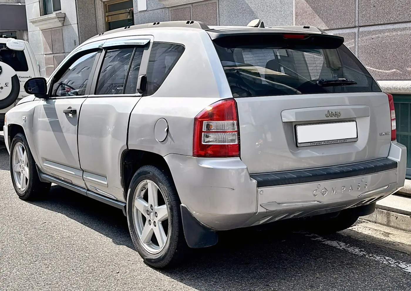 Jeep Compass 2 (2017 - 2025) görünüm