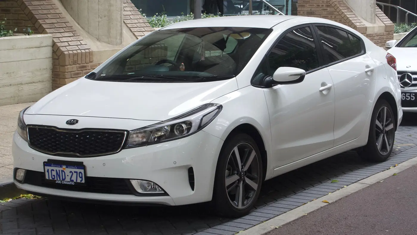Kia Cerato (2013 - 2021) görünüm