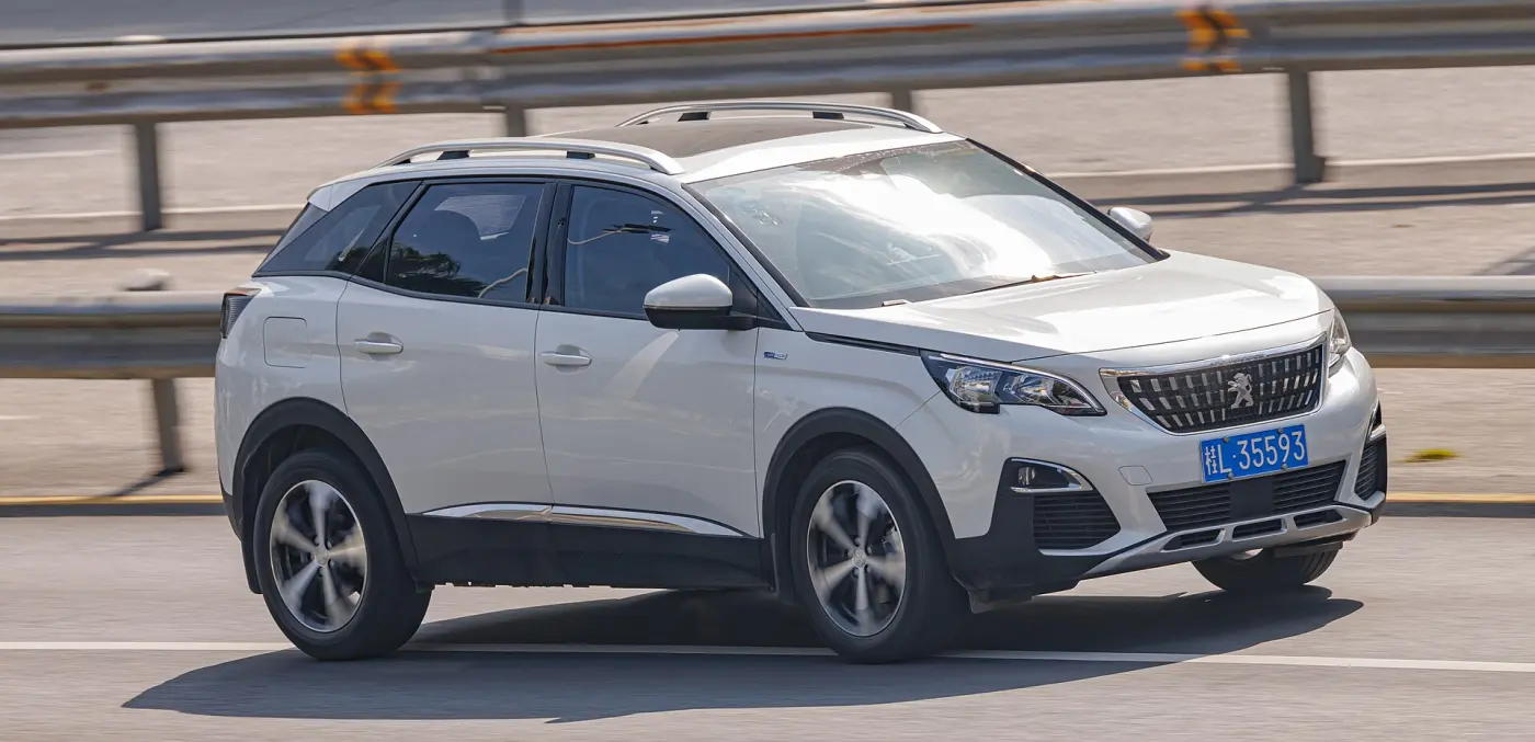 Peugeot 3008 II (2016 - 2023) görünüm