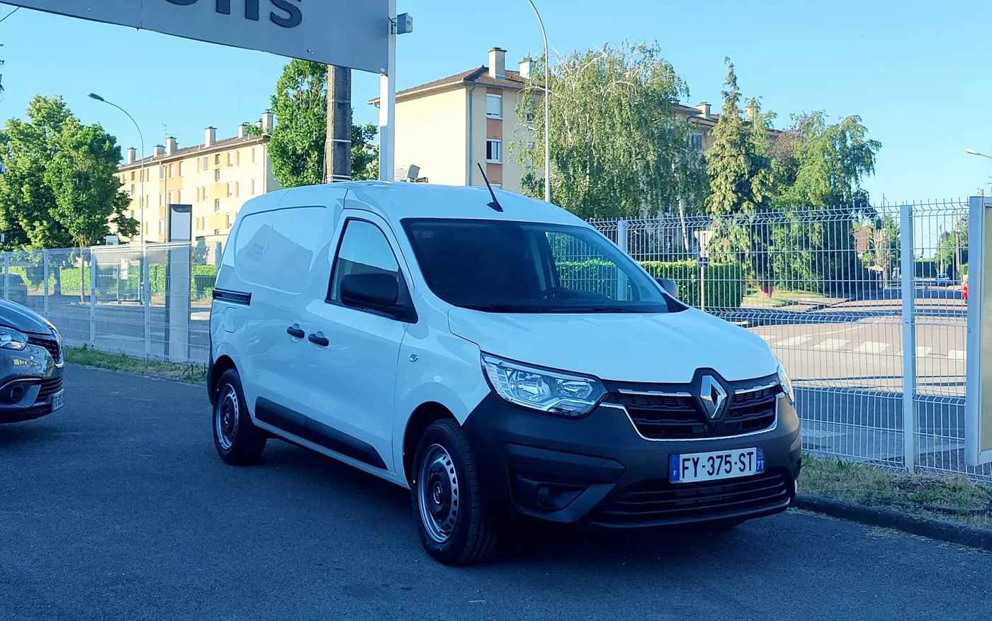 Renault Express (2021 - devam ediyor) görünüm