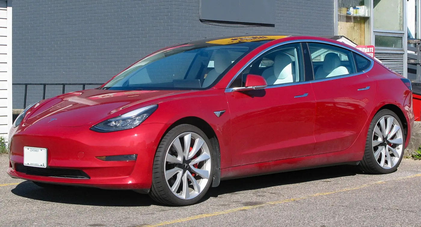 Tesla Model 3 (makyaj öncesi, ithal) (2019 - 2023) görünüm